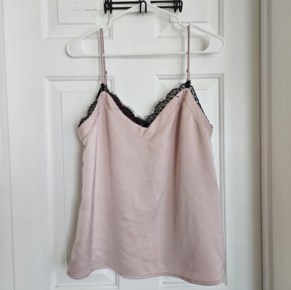 Gibson Blush Pink Cami Top with Black Lace Trim – Size M